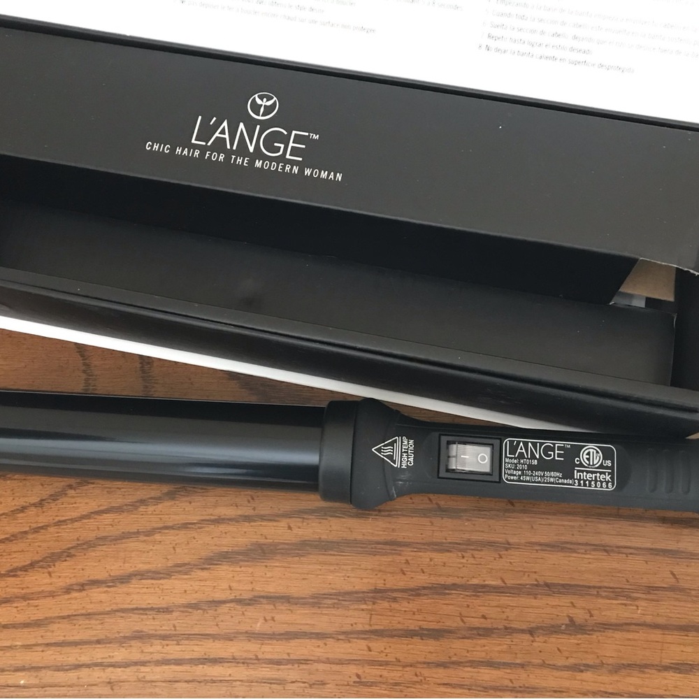 L’ange Ondule 32mm Styling wand. Used 1X